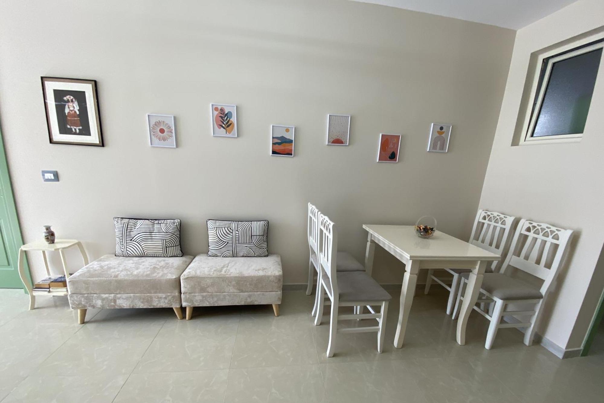 Tinas Rooms ดูร์เรส ภายนอก รูปภาพ